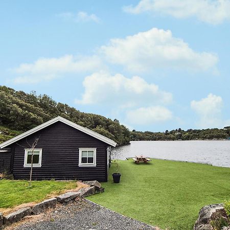 2 Bedroom Lovely Home In Haugesund Exterior photo